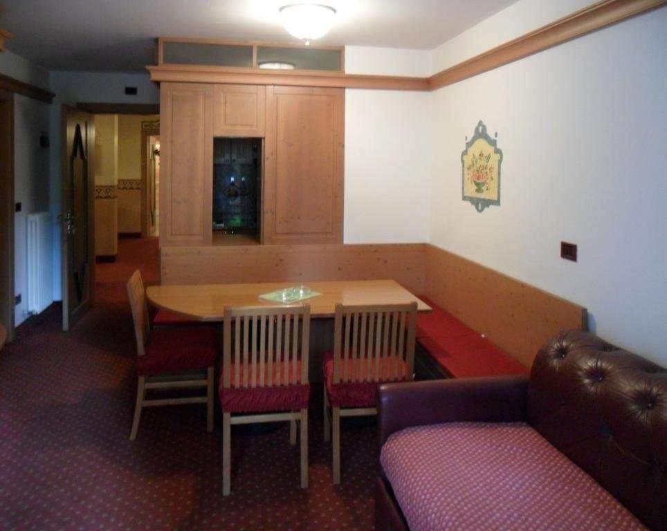 Residence Orsa Maggiore Madonna Extérieur photo